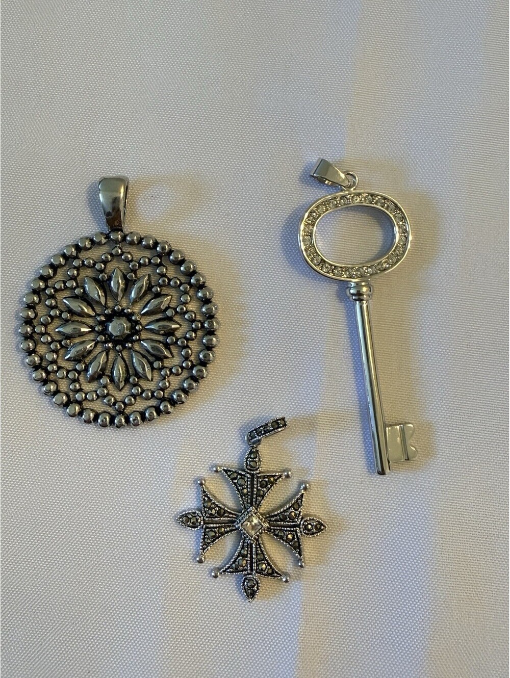 Retired Lia Sophia Silver Tone Pendant Lot Key Floral Medallion Cross